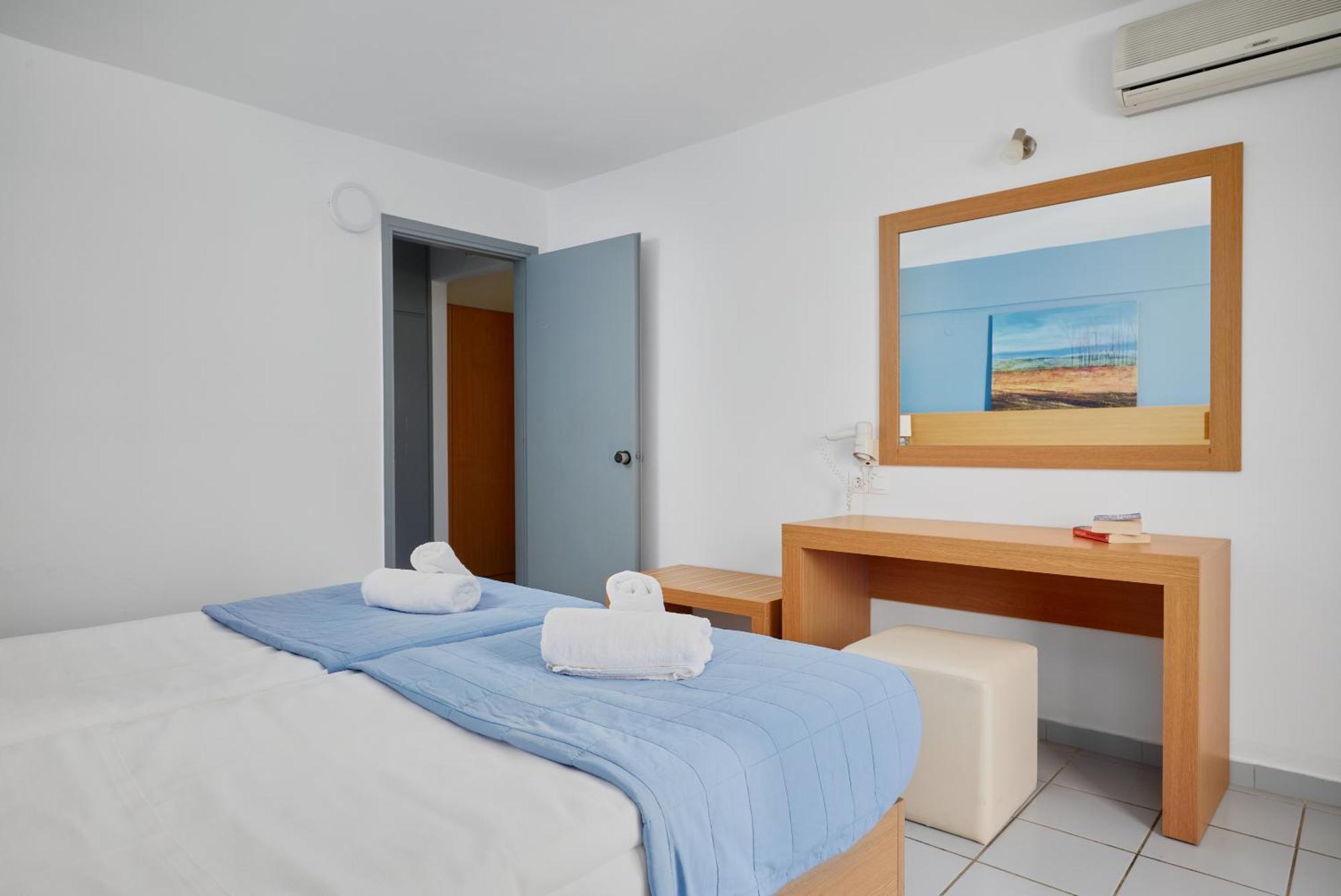 Acropolis Apartments Херсониссос Экстерьер фото