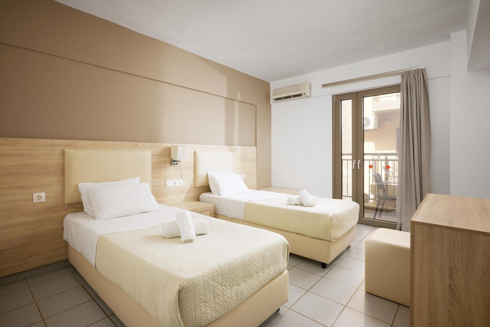 Acropolis Apartments Херсониссос Экстерьер фото
