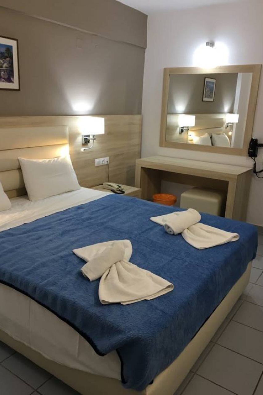 Acropolis Apartments Херсониссос Экстерьер фото
